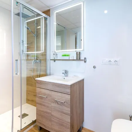 Vb Best Waterfront 2Bdr Apt In Benalmadena Exterior photo